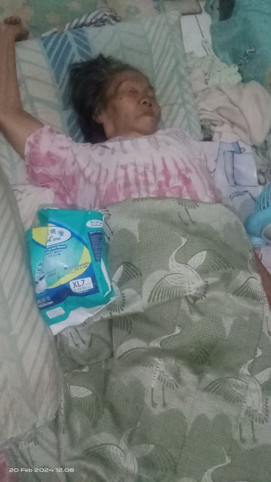 Sudah Hampir Sebulan Ibu Baring Di Kamar