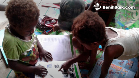 Jangankan Mahir Membaca, Anak-anak Semografi Baru Mau Mengenal Buku