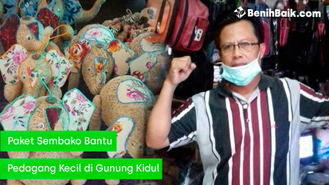 Paket Sembako Bantu Pedagang Kecil di Gunung Kidul